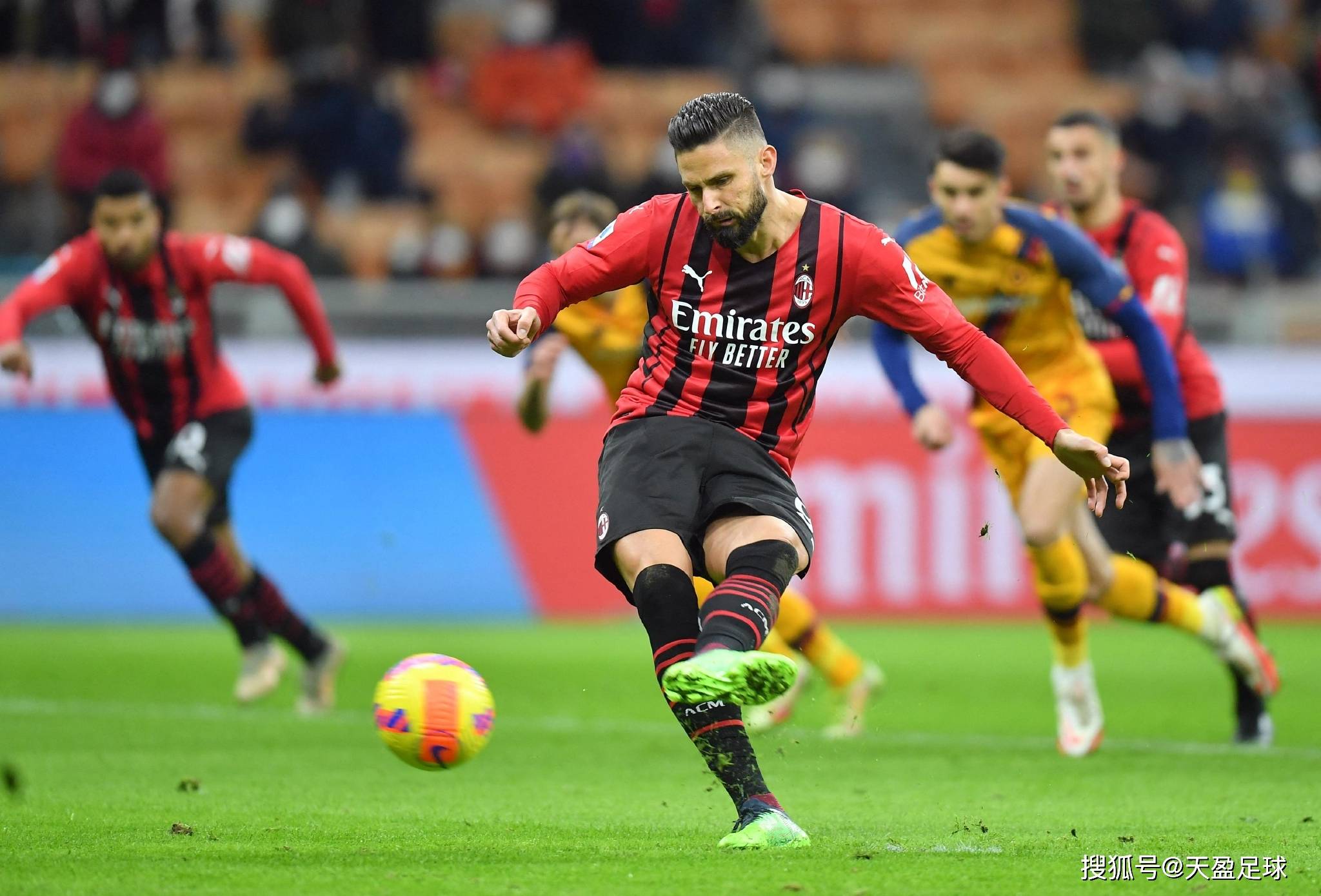 关于罗马遭遇平局，千钧一发保住意甲榜首的信息