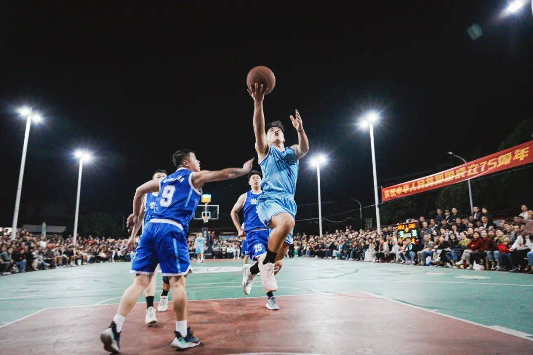 开云体育-包含精彩剧情连连，篮球大赛精彩不断的词条