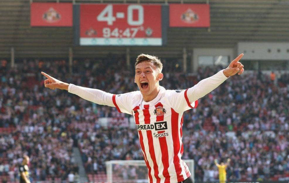 新秀球员崭露头角，为球队带来新的希望的简单介绍