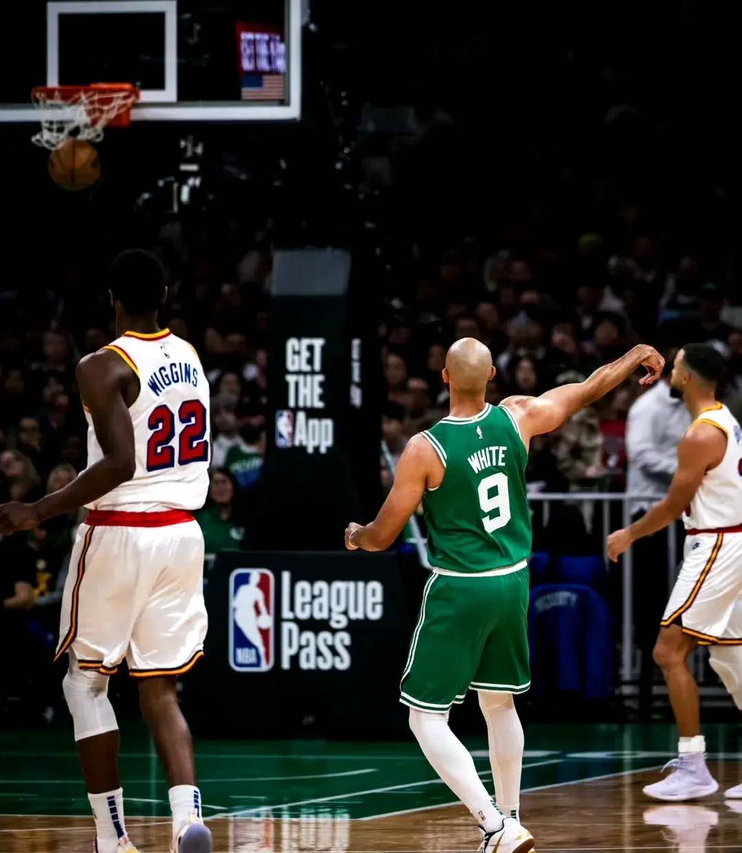 开云平台-火箭外线手感火热，大胜凯尔特人