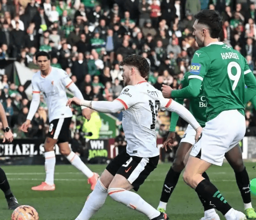 利物浦客场大捷,逆袭淘汰英冠排名靠后球队的简单介绍 利物浦客场大捷,逆袭淘汰英冠排名靠后球队的简单介绍