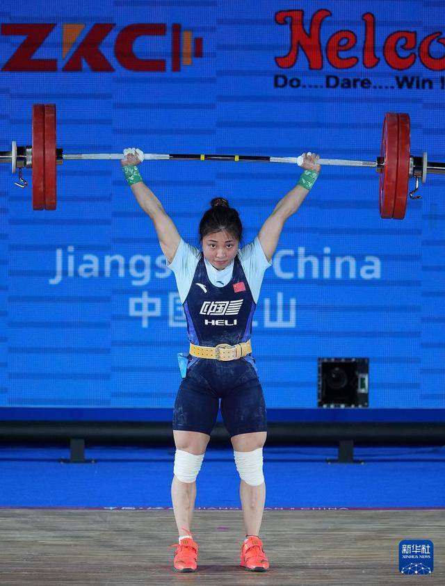 超高难度赛事,选手接连完美表现 超高难度赛事,选手接连完美表现