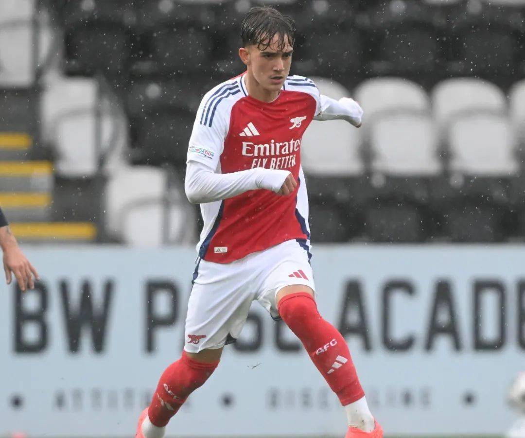 阿森纳中锋状态火爆,破门频频取得进球的简单介绍 阿森纳中锋状态火爆,破门频频取得进球的简单介绍