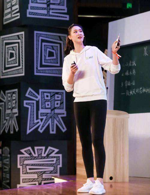 开云体育app-包含体育界惊人消息传来，众人瞩目！的词条