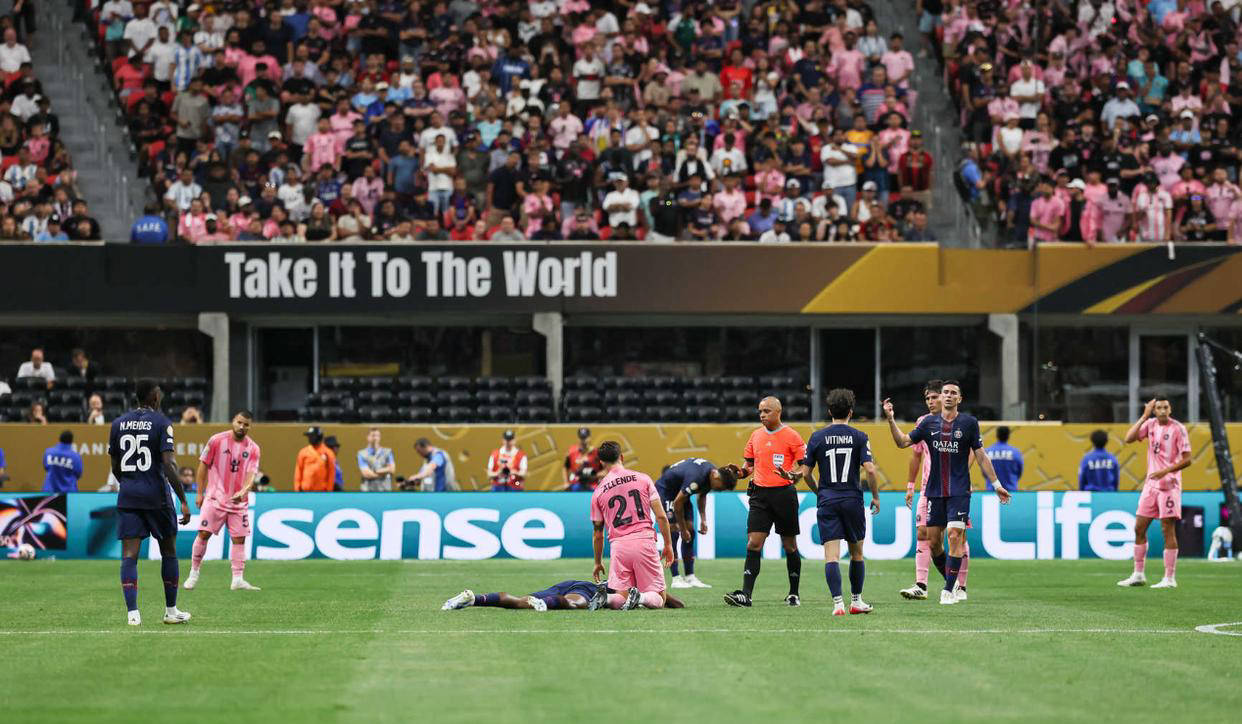 巴黎攻击大开大合,完胜对手 巴黎攻击大开大合,完胜对手