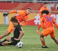 开云体育-亚泰全队齐心协力，团结一心追逐梦想的简单介绍