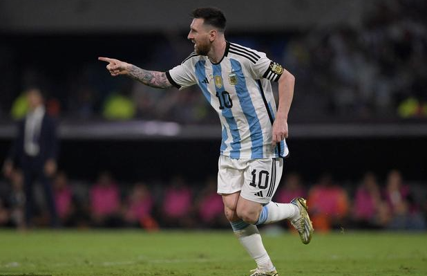 梅西百球感动西甲！巴萨又一壮举确立联赛霸主地位的简单介绍