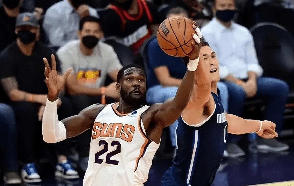 太阳击败独行侠,布克砍下全队最高二十七分的简单介绍 太阳击败独行侠,布克砍下全队最高二十七分的简单介绍