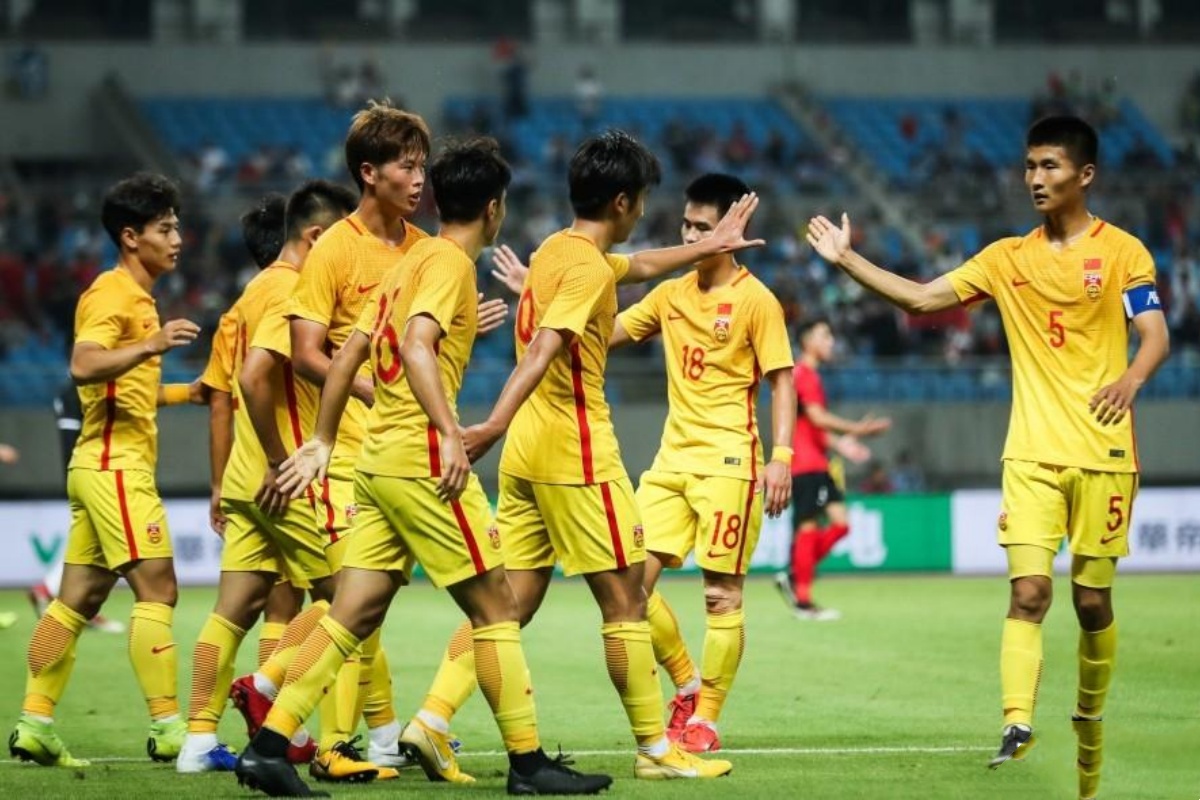 欧洲足球联赛战火激烈，中国球员贡献表现的简单介绍