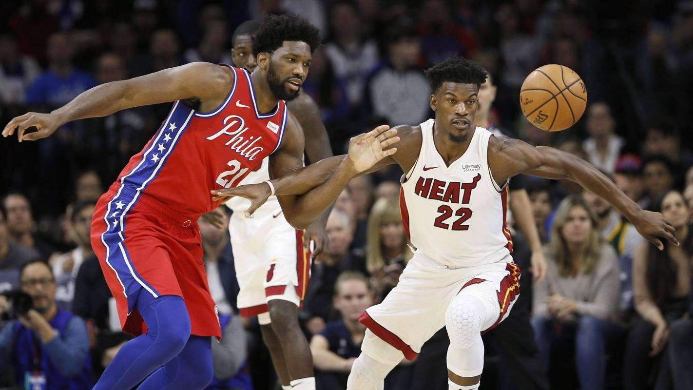 开云下载-热火战胜骑士，巴特勒关键时刻发挥