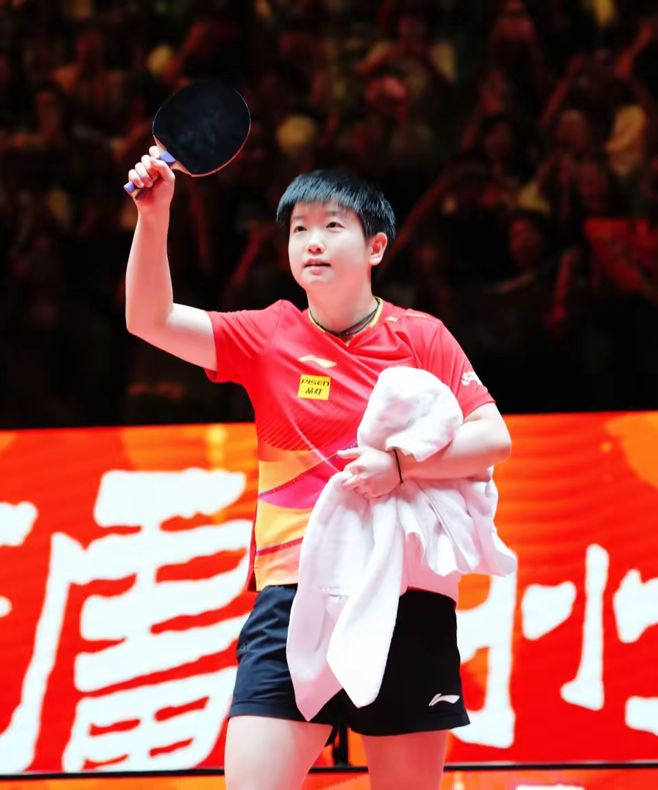 开云体育官方网站-乒乓球选手刷新世界纪录，震撼全场
