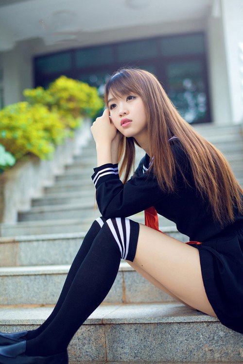 开云体育app-奥亚尔萨瓦尔爆发，乌克兰压哨击败里昂—欧洲足球之夜的戏剧性逆转