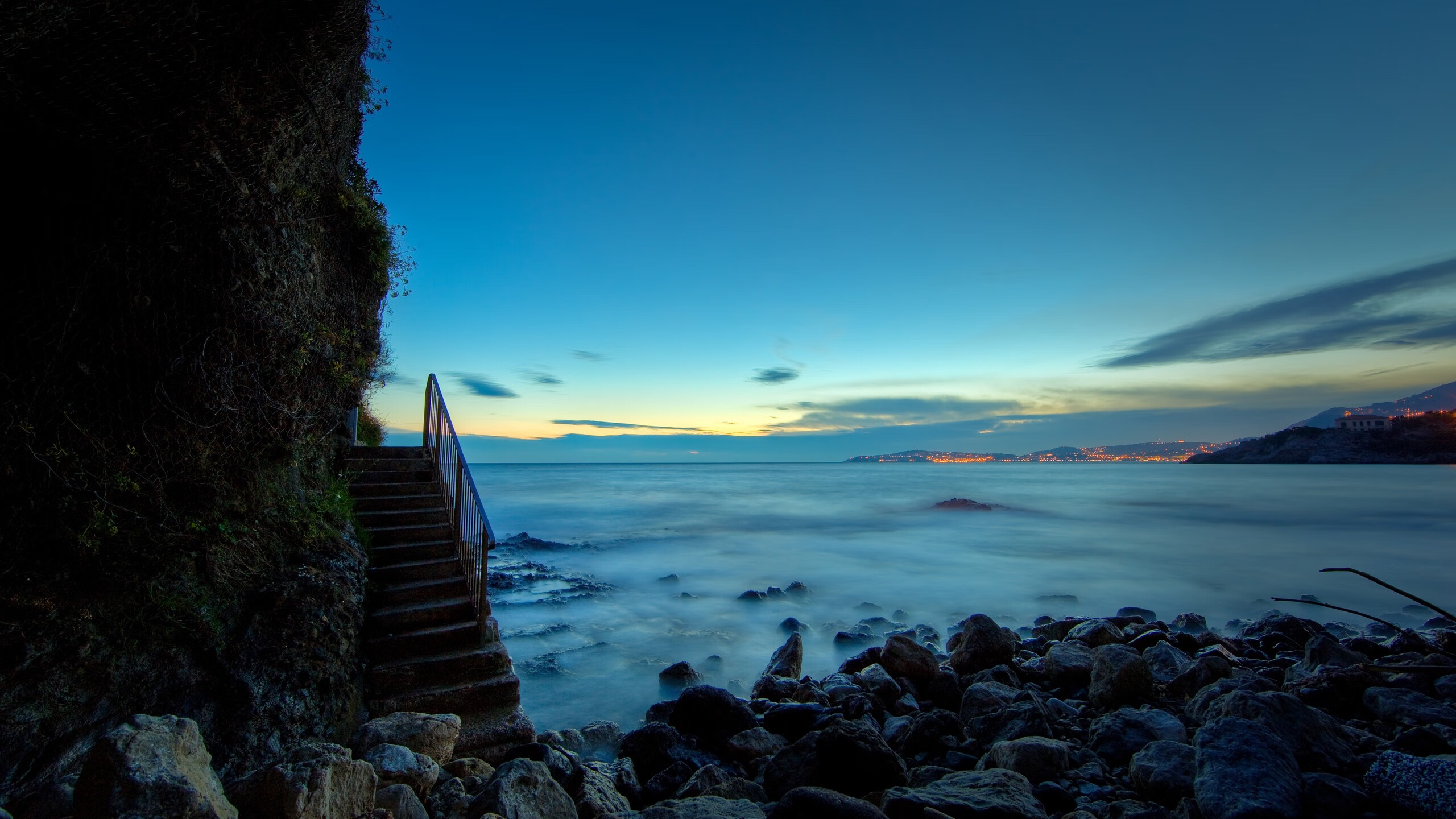 赛场烽烟，火箭铁血破围城，浓眉独步写新章