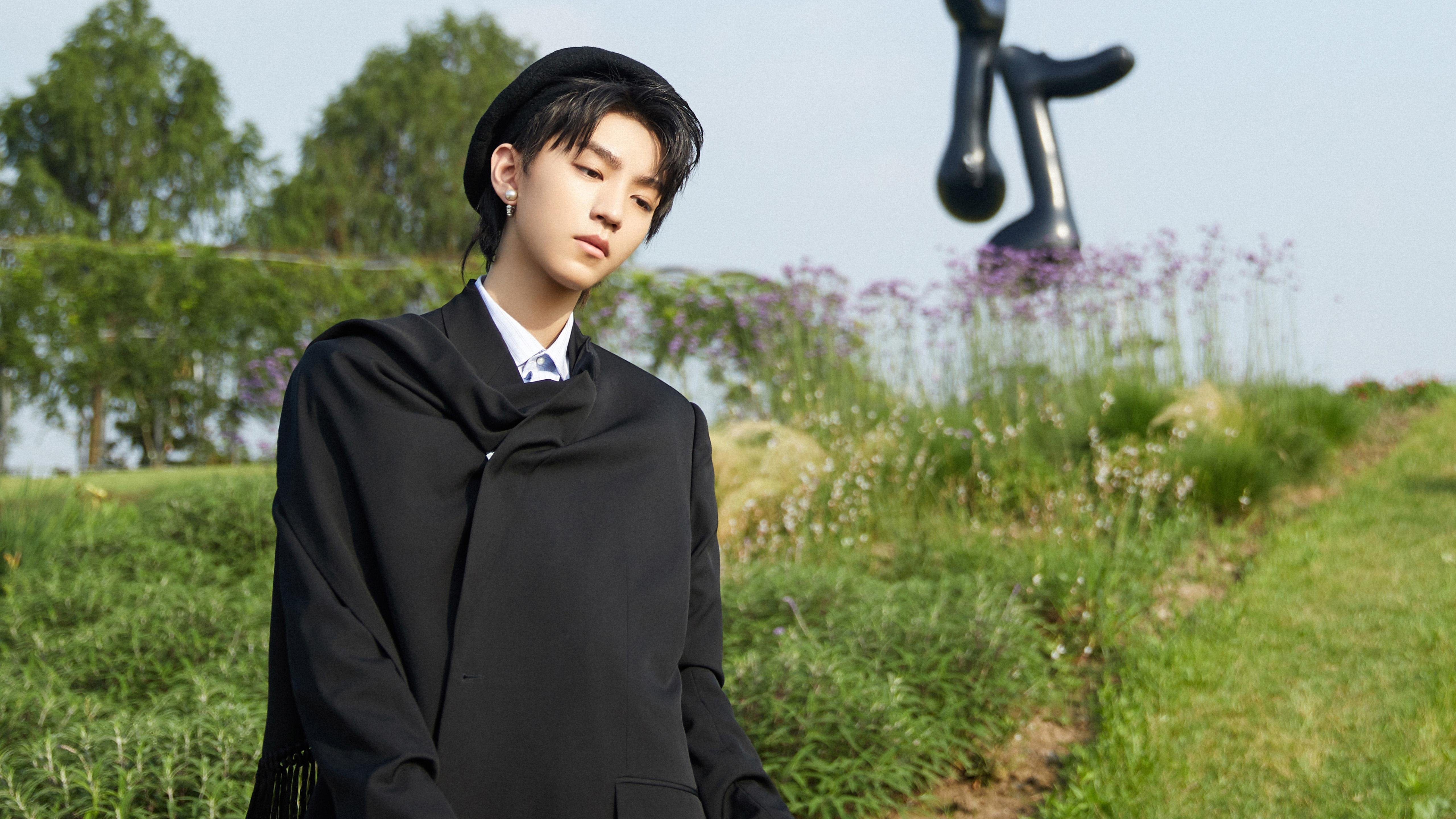 扬尼斯单骑闯关，湖人三军用命碾压公牛