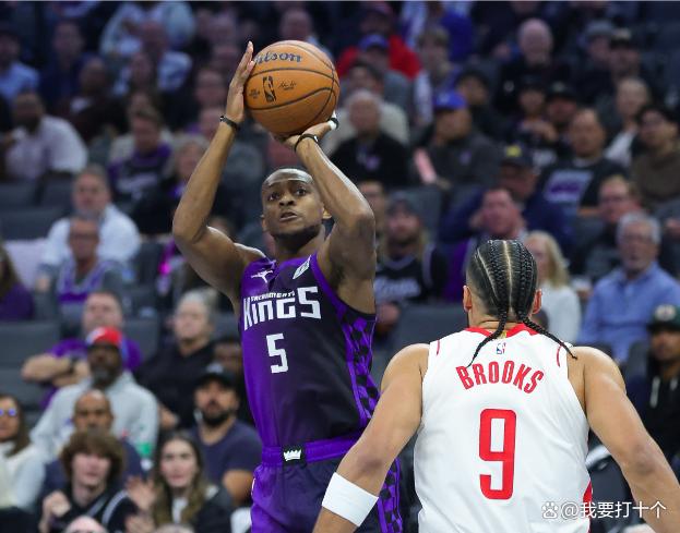 2026世界杯之夜，福克斯扛起全队