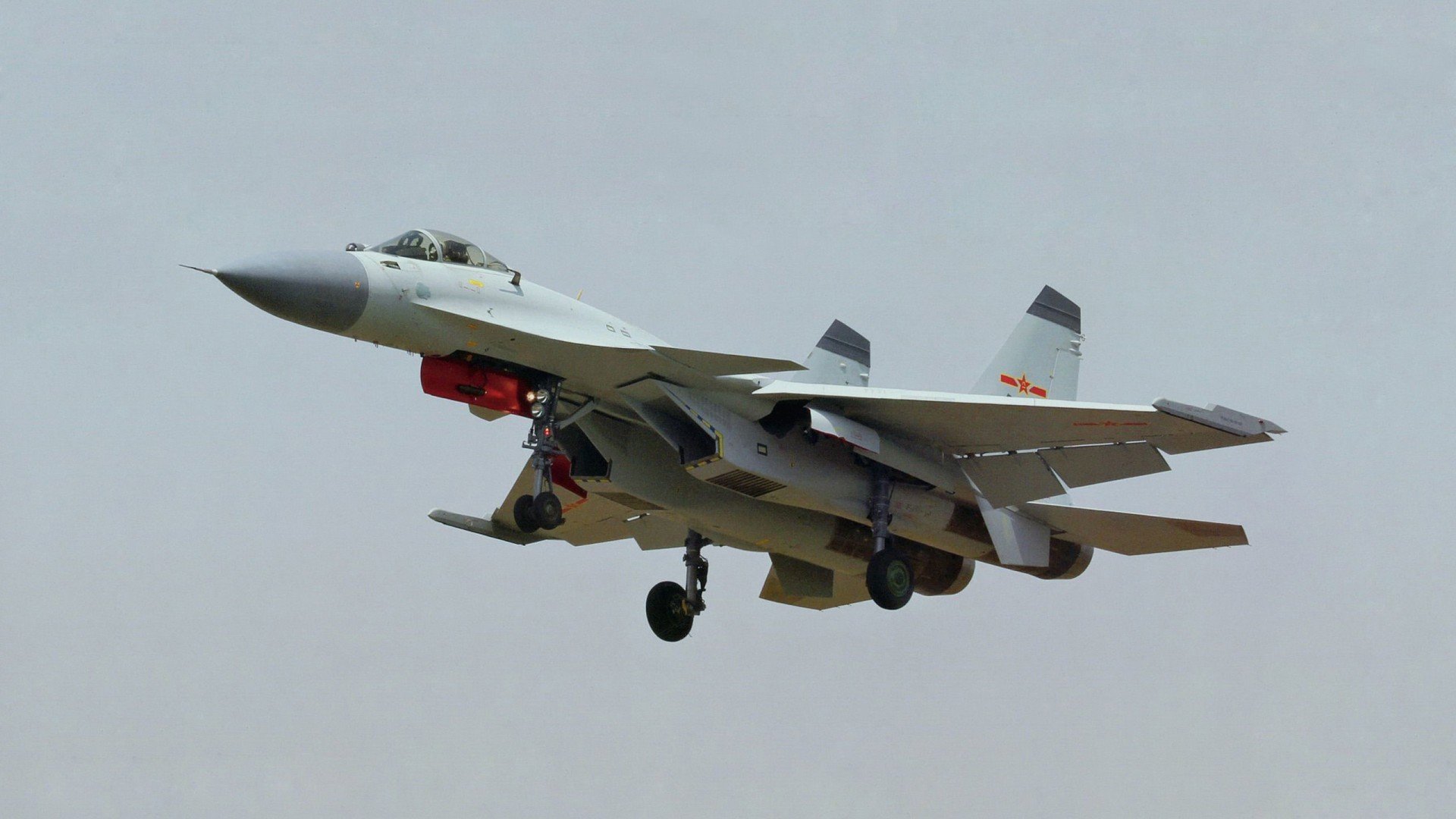 开云体育app-体育叙事革新，当绿茵狂胜遇见赛道接管，多维度的统治艺术